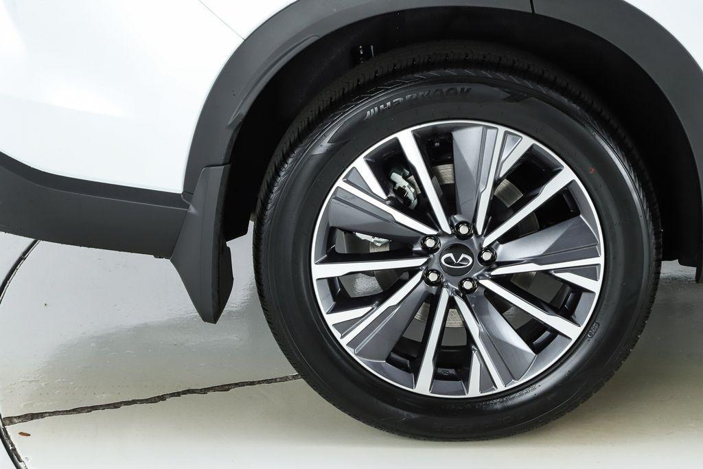 new 2027 INFINITI QX60 car, priced at $63,239