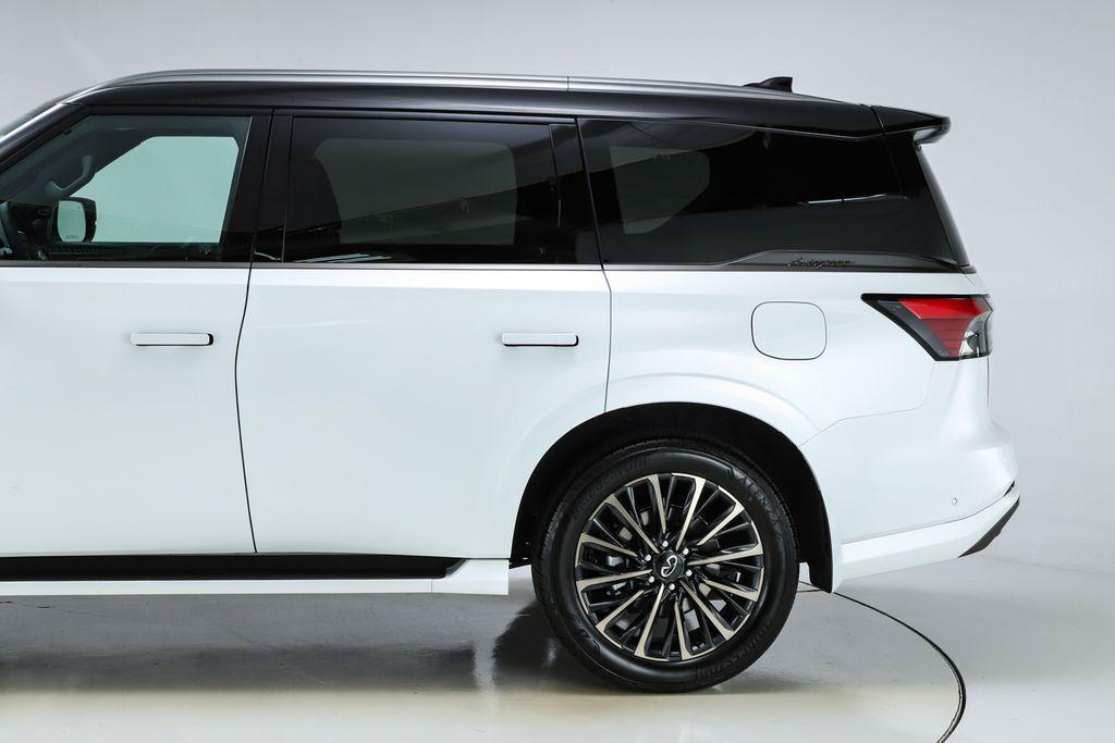 new 2026 INFINITI QX80 car, priced at $116,860