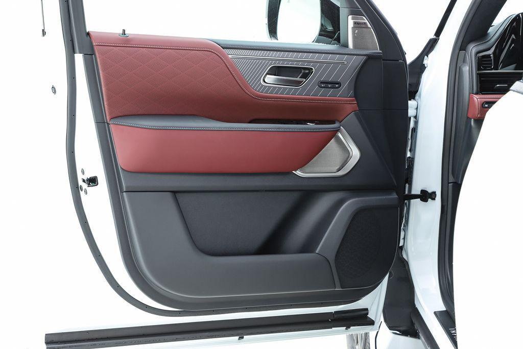 new 2026 INFINITI QX80 car, priced at $116,860