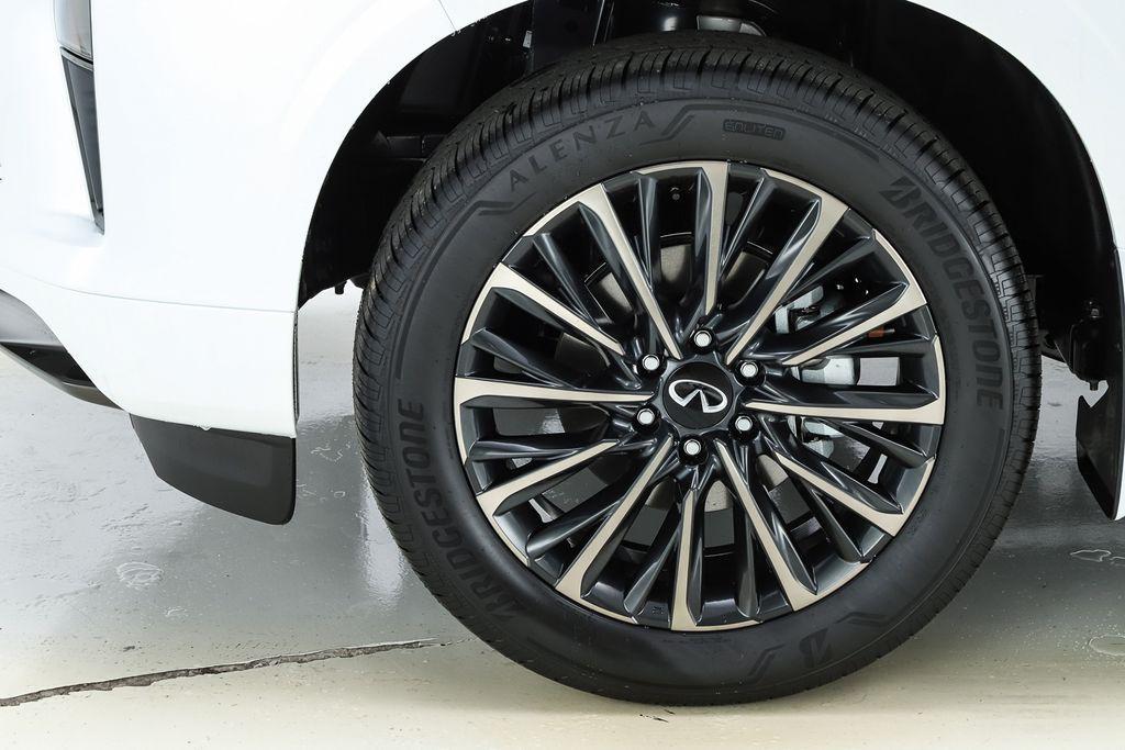 new 2026 INFINITI QX80 car, priced at $116,860