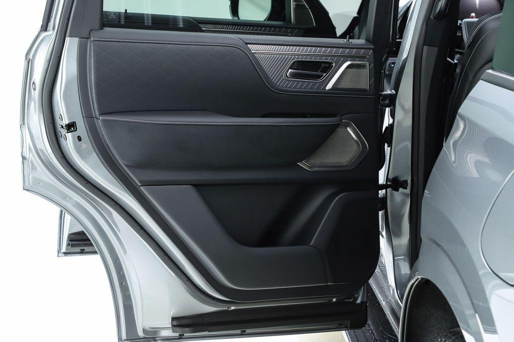 new 2026 INFINITI QX80 car, priced at $116,655