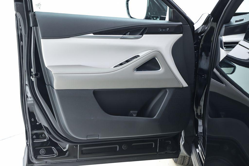 new 2026 INFINITI QX60 car, priced at $69,895