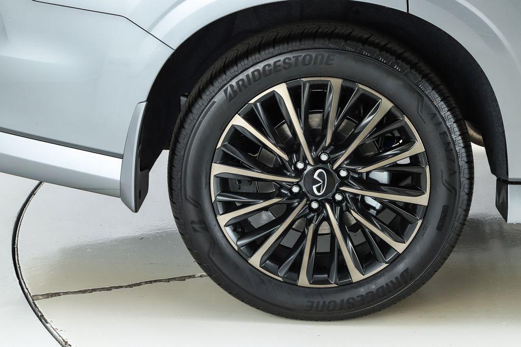 new 2026 INFINITI QX80 car, priced at $116,655