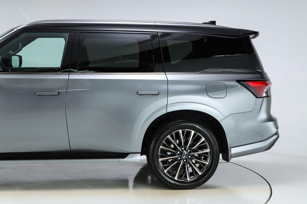 new 2026 INFINITI QX80 car, priced at $116,655