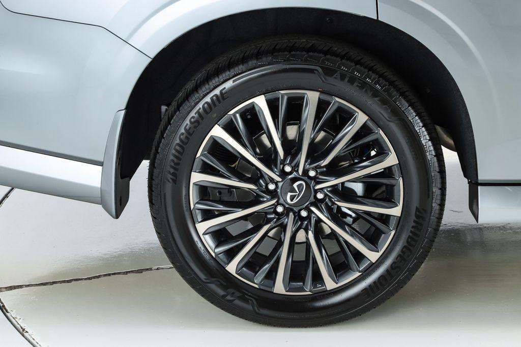 new 2026 INFINITI QX80 car, priced at $116,655