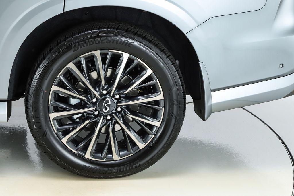 new 2026 INFINITI QX80 car, priced at $116,655