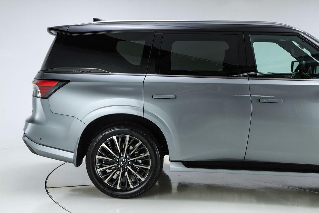 new 2026 INFINITI QX80 car, priced at $116,655