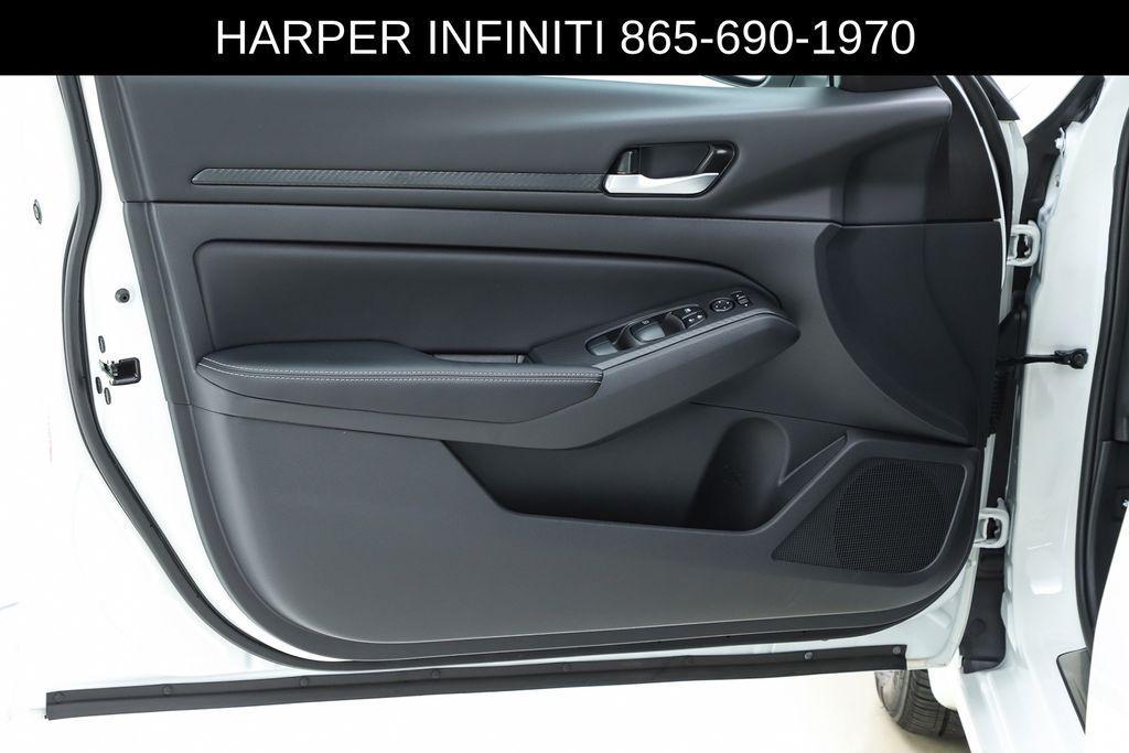 used 2025 Nissan Altima car, priced at $23,581