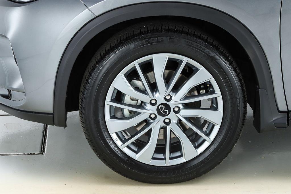 new 2025 INFINITI QX50 car, priced at $48,370