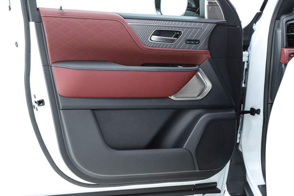 new 2026 INFINITI QX80 car, priced at $116,860