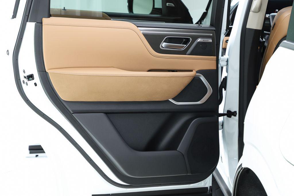 new 2026 INFINITI QX80 car, priced at $98,480