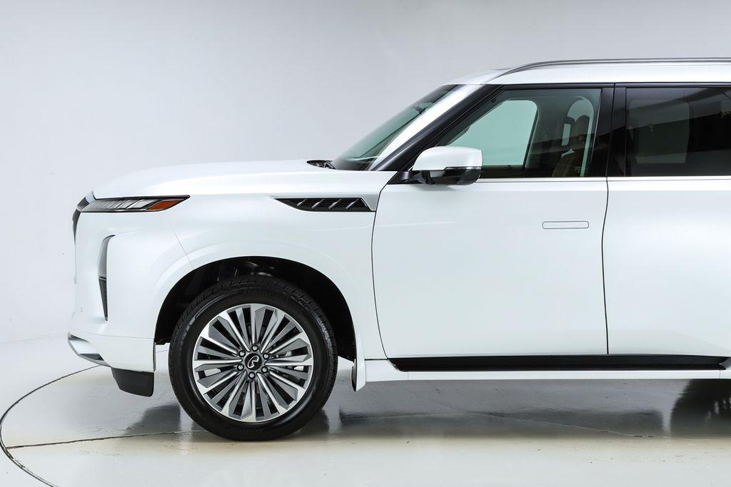 new 2026 INFINITI QX80 car, priced at $98,480