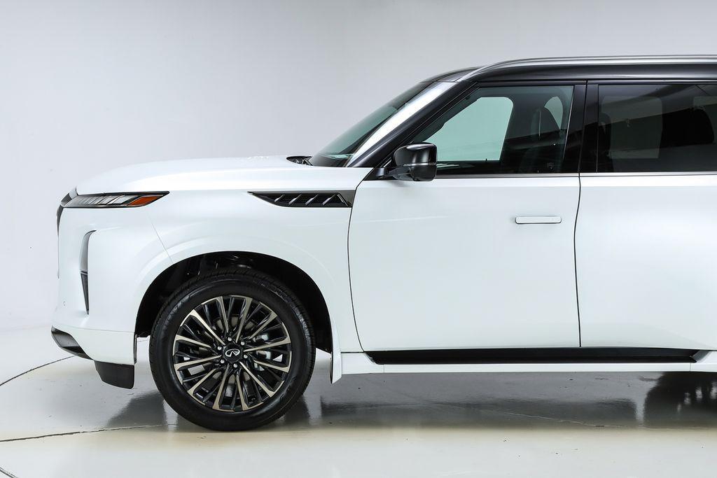 new 2026 INFINITI QX80 car, priced at $116,860