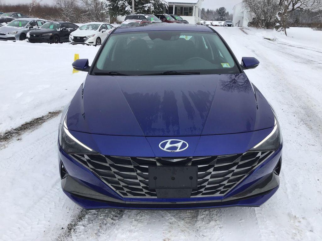used 2022 Hyundai Elantra car, priced at $17,995