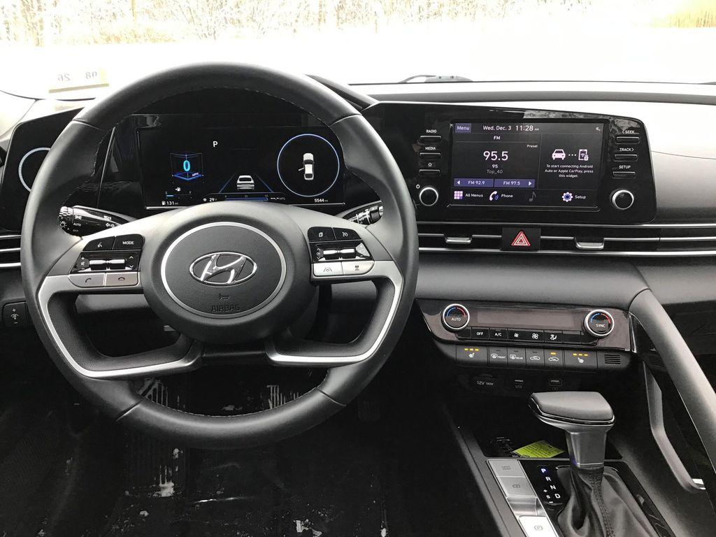 used 2022 Hyundai Elantra car, priced at $17,995