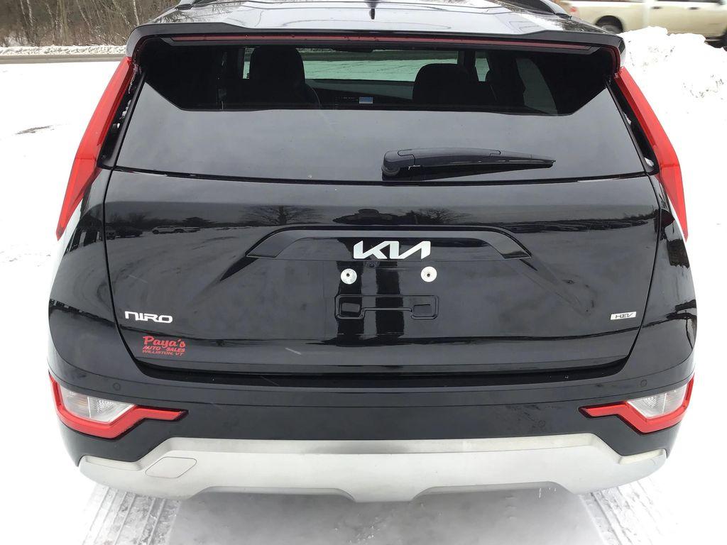 used 2023 Kia Niro car