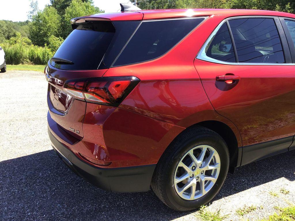 used 2024 Chevrolet Equinox car, priced at $22,495