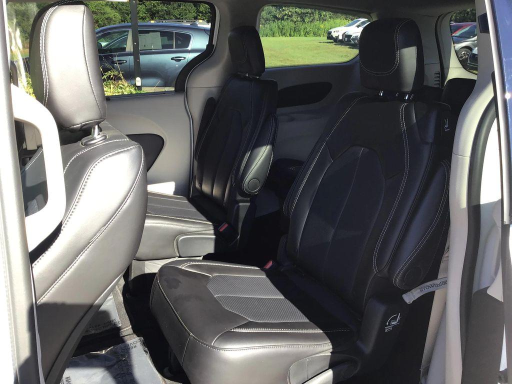 used 2024 Chrysler Pacifica car, priced at $29,495