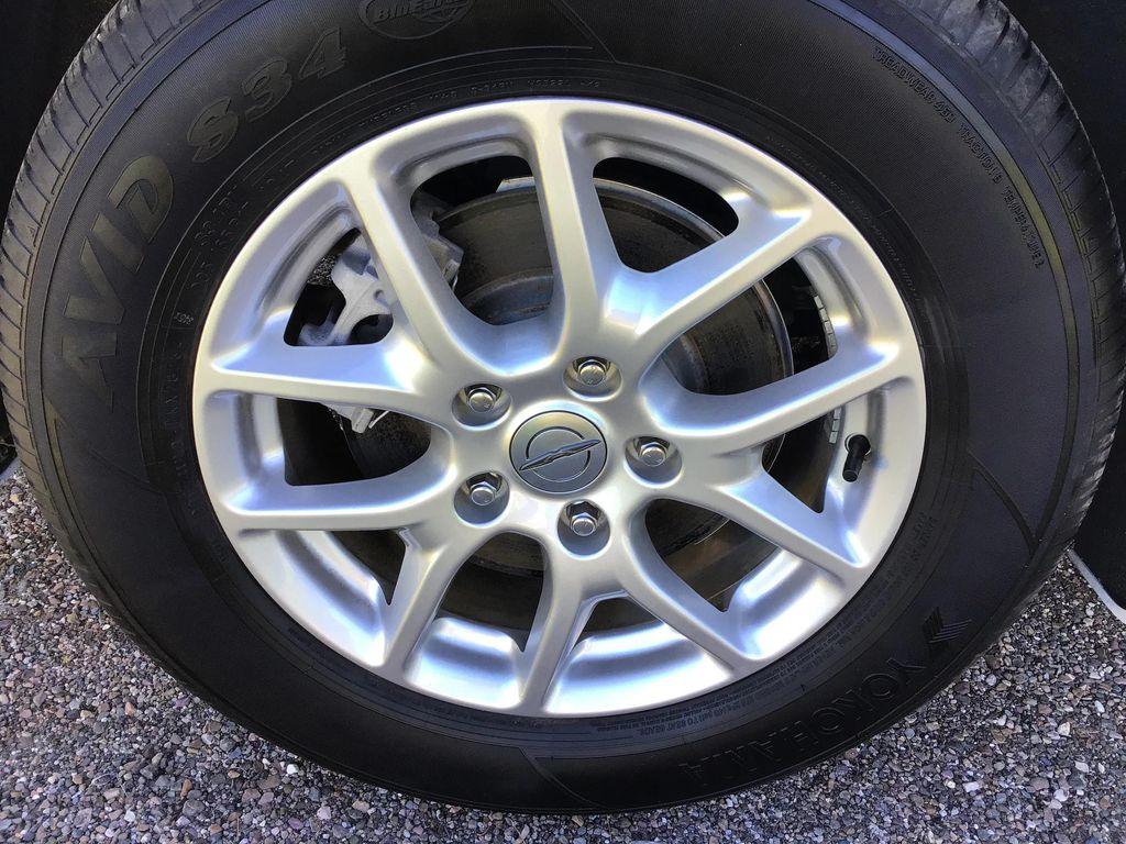 used 2024 Chrysler Pacifica car, priced at $29,495