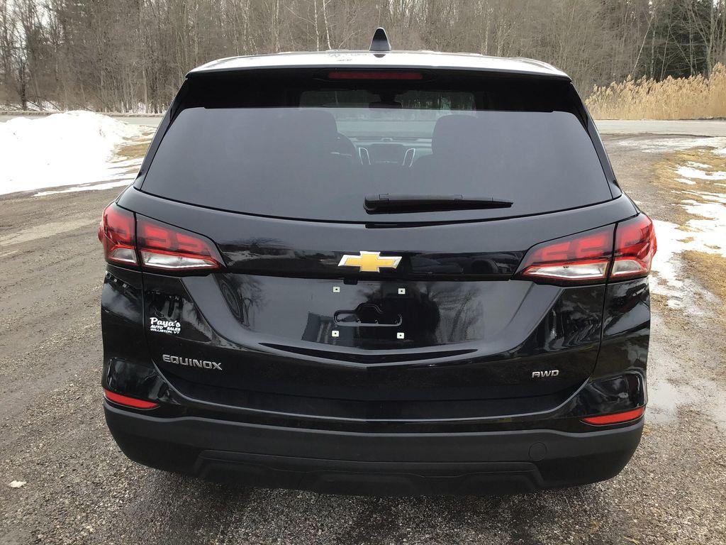 used 2024 Chevrolet Equinox car, priced at $18,495