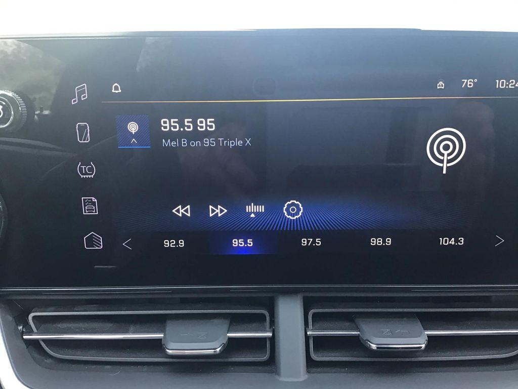 used 2025 Chevrolet Trax car, priced at $22,495