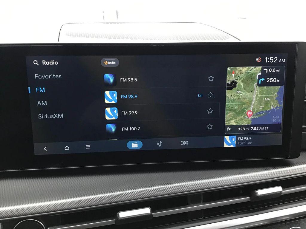 used 2025 Hyundai Santa Fe car, priced at $28,995