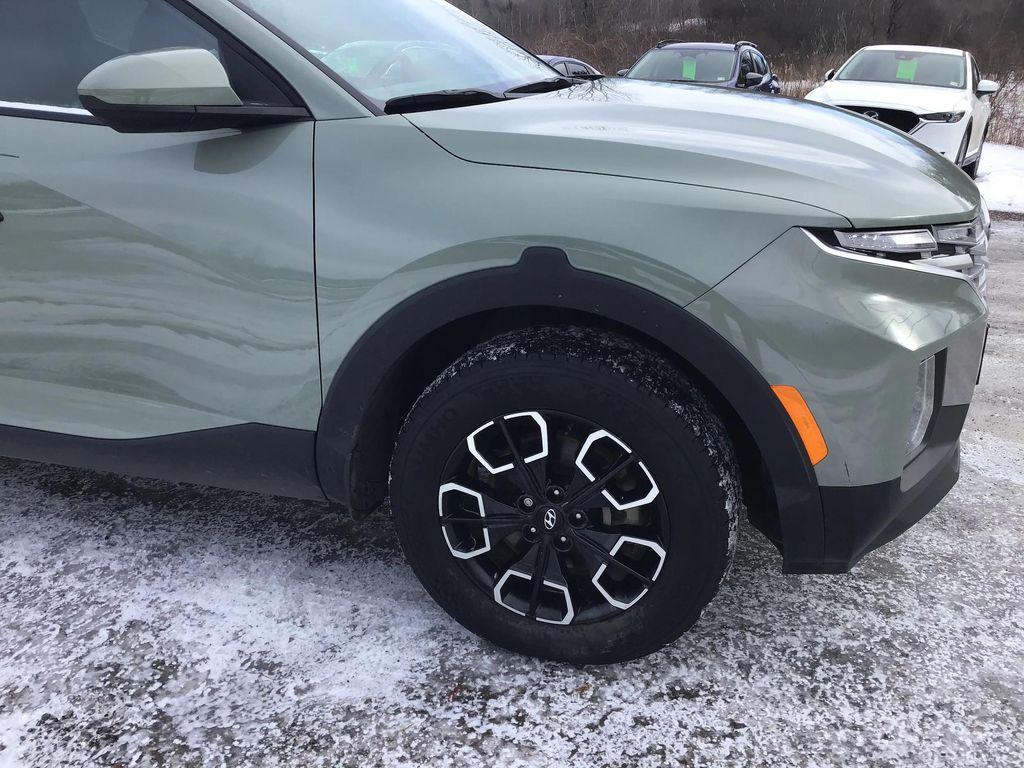 used 2024 Hyundai SANTA CRUZ car, priced at $18,995