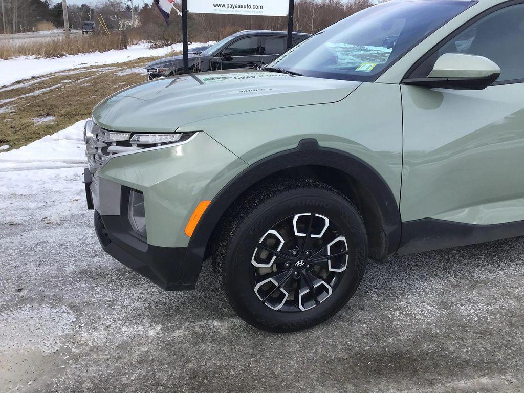 used 2024 Hyundai SANTA CRUZ car, priced at $18,995