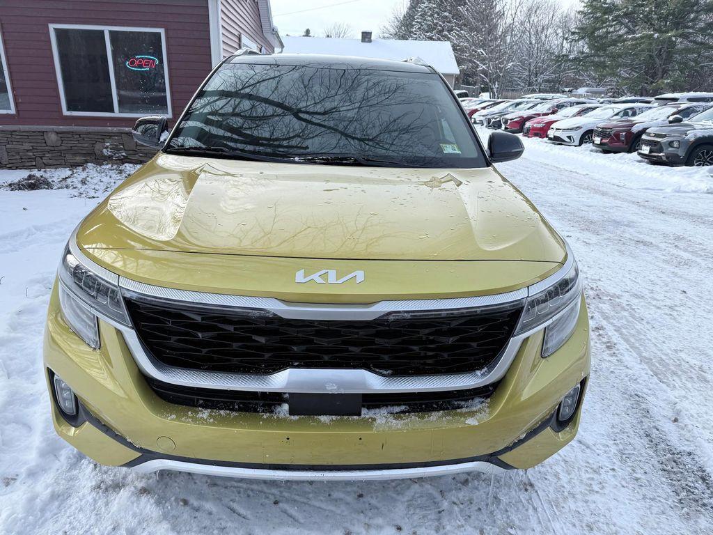 used 2022 Kia Seltos car, priced at $17,995