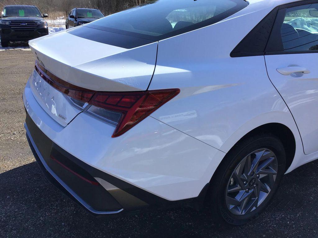 used 2025 Hyundai ELANTRA HEV car, priced at $19,495
