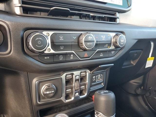 new 2026 Jeep Wrangler car, priced at $43,475