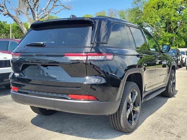 new 2024 Jeep Grand Cherokee car, priced at $39,036