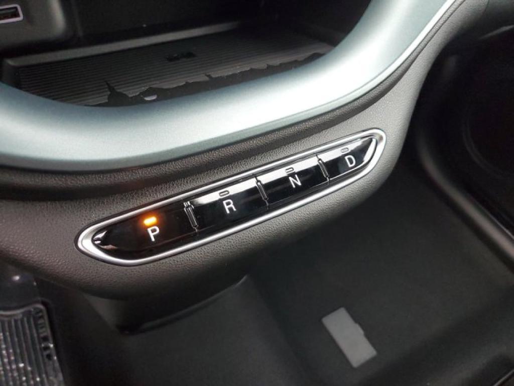 new 2025 FIAT 500e car, priced at $37,495