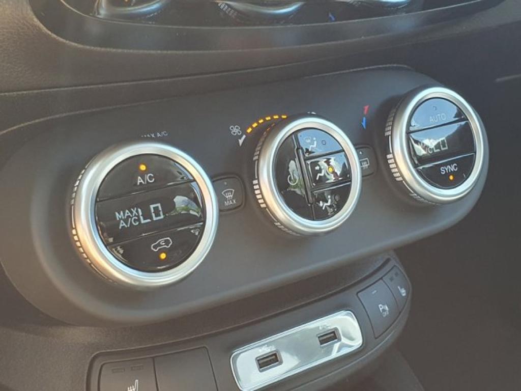 new 2023 FIAT 500X car, priced at $29,995