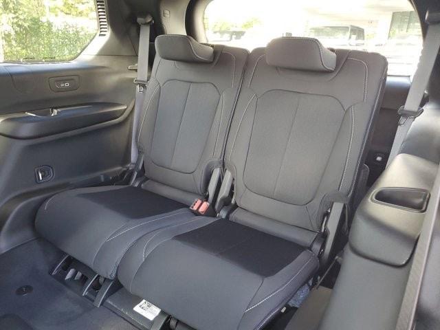 new 2025 Jeep Grand Cherokee L car, priced at $44,243