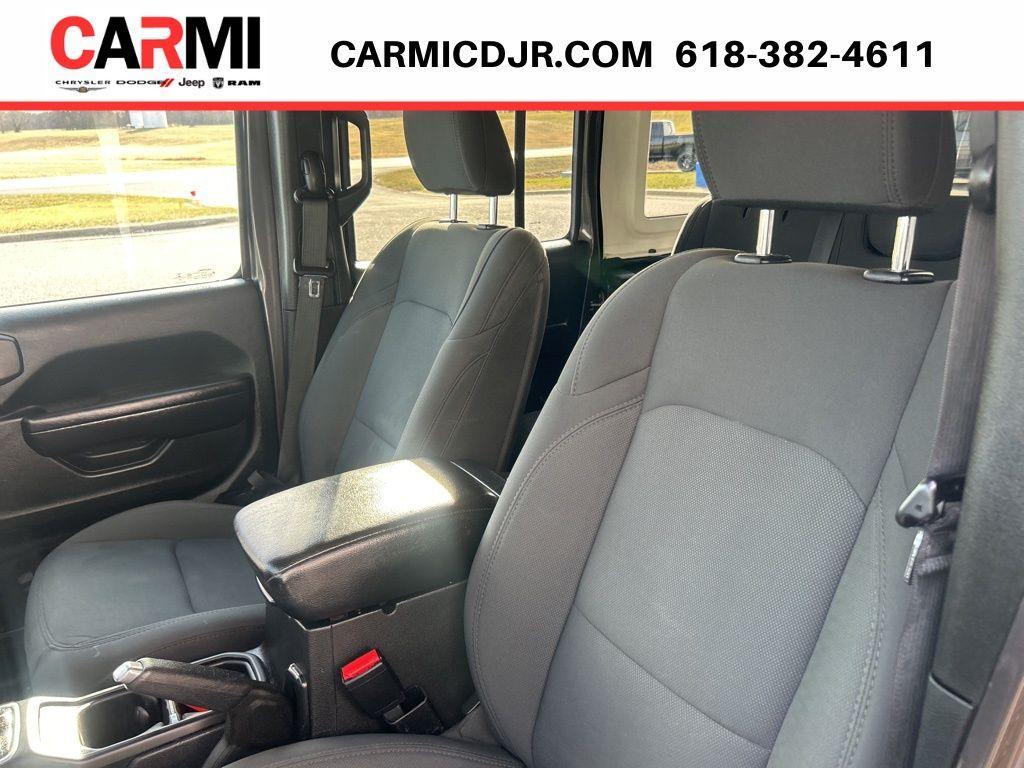 used 2021 Jeep Wrangler Unlimited car, priced at $27,995