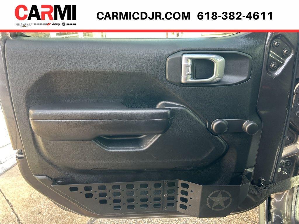 used 2021 Jeep Wrangler Unlimited car, priced at $27,995