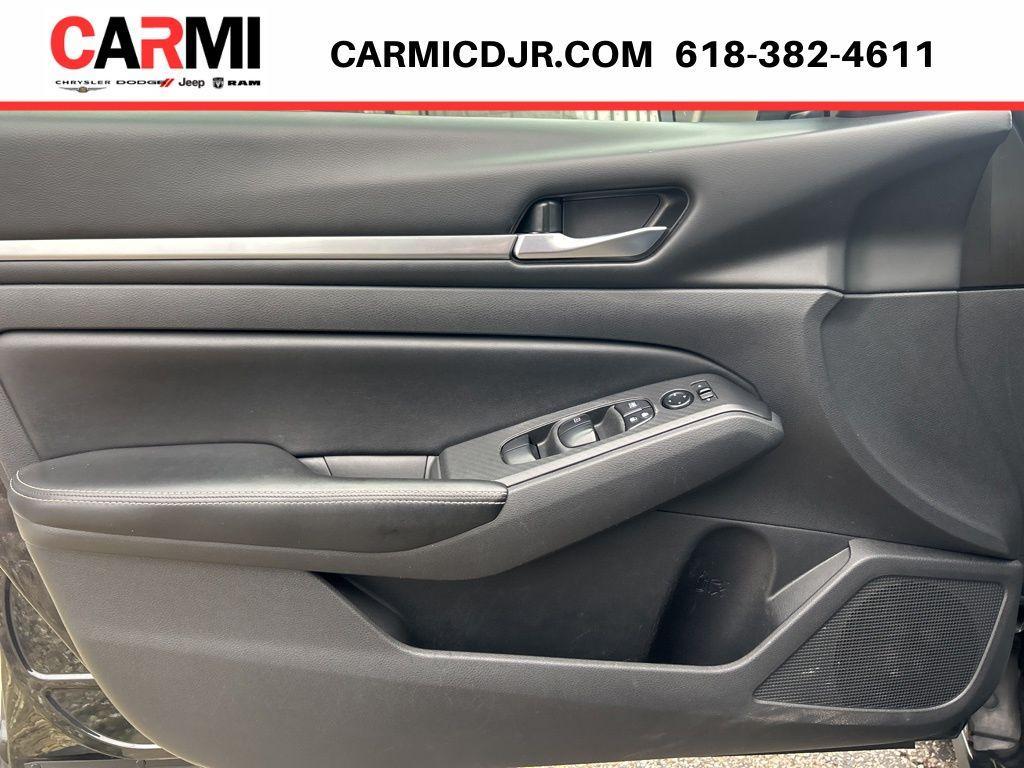 used 2022 Nissan Altima car, priced at $17,295