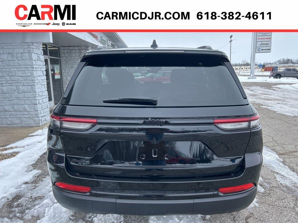 used 2025 Jeep Grand Cherokee car, priced at $36,995