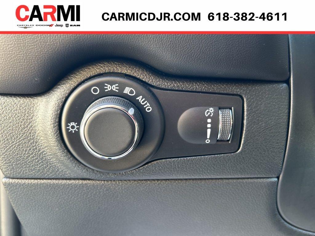 used 2025 Dodge Durango car, priced at $37,495