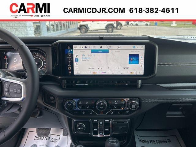 new 2025 Jeep Wrangler car, priced at $55,010