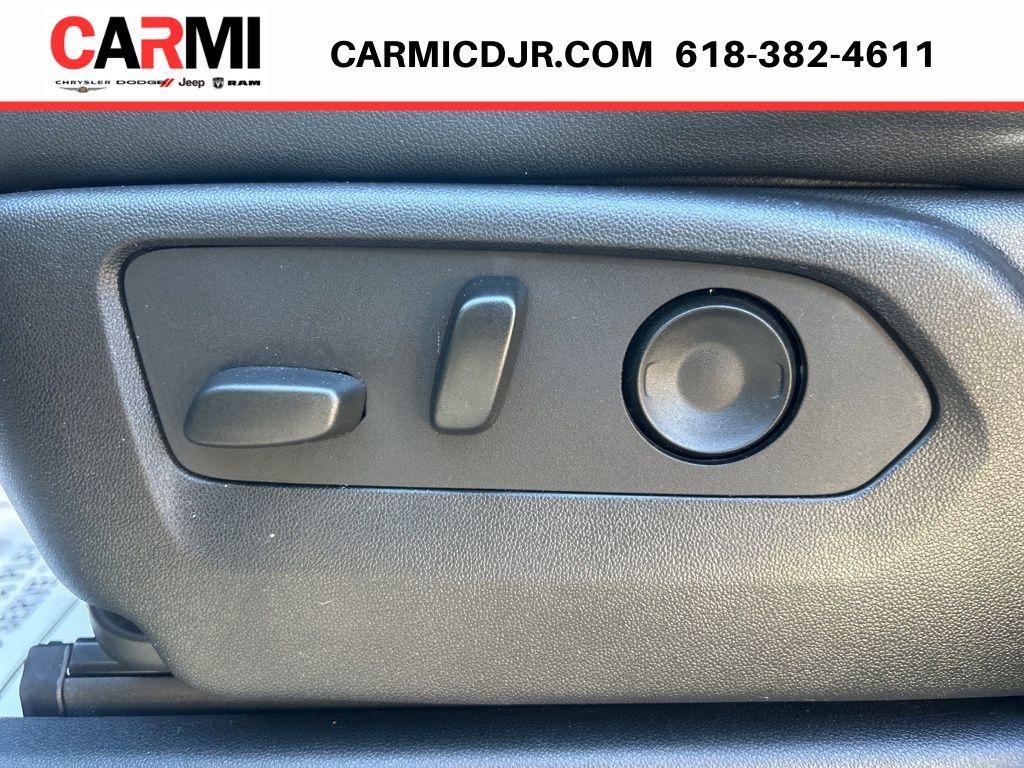 used 2022 Chevrolet Silverado 1500 car, priced at $49,995