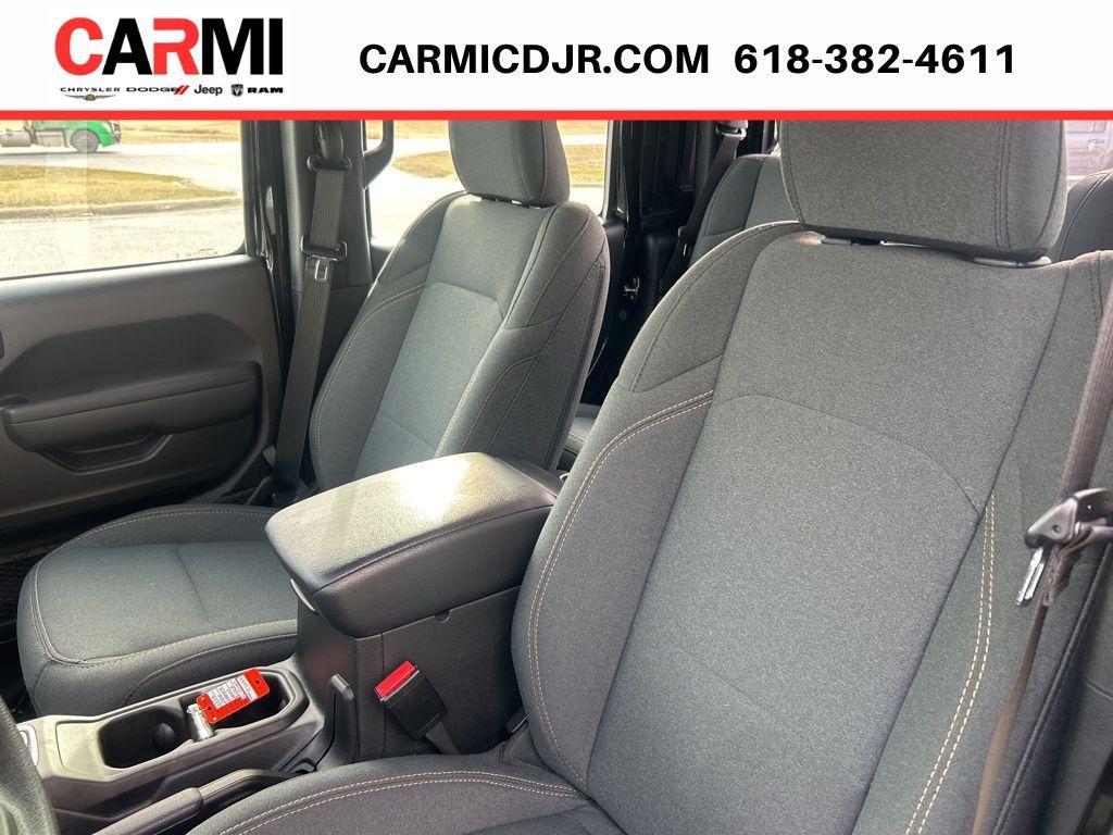 used 2024 Jeep Gladiator car, priced at $34,995