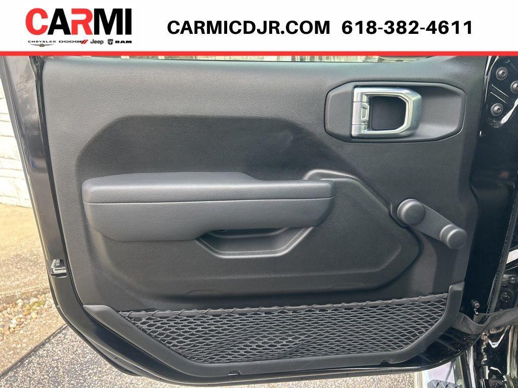 used 2024 Jeep Gladiator car, priced at $34,995