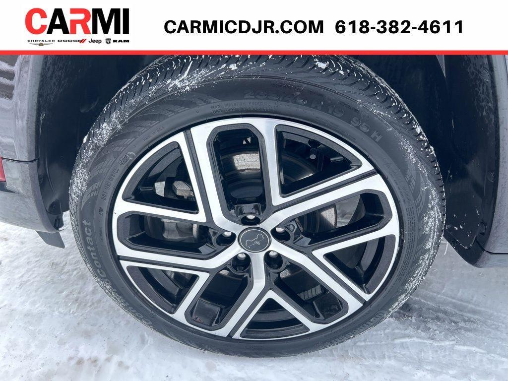 used 2025 Jeep Compass car, priced at $28,495