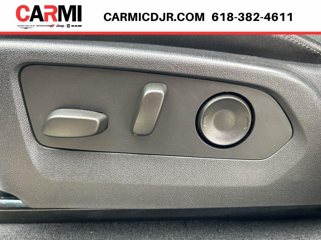 used 2024 GMC Canyon car, priced at $36,495