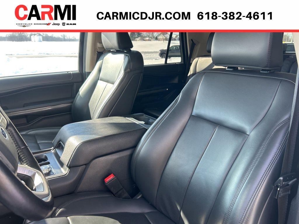 used 2024 Ford Expedition car, priced at $43,495
