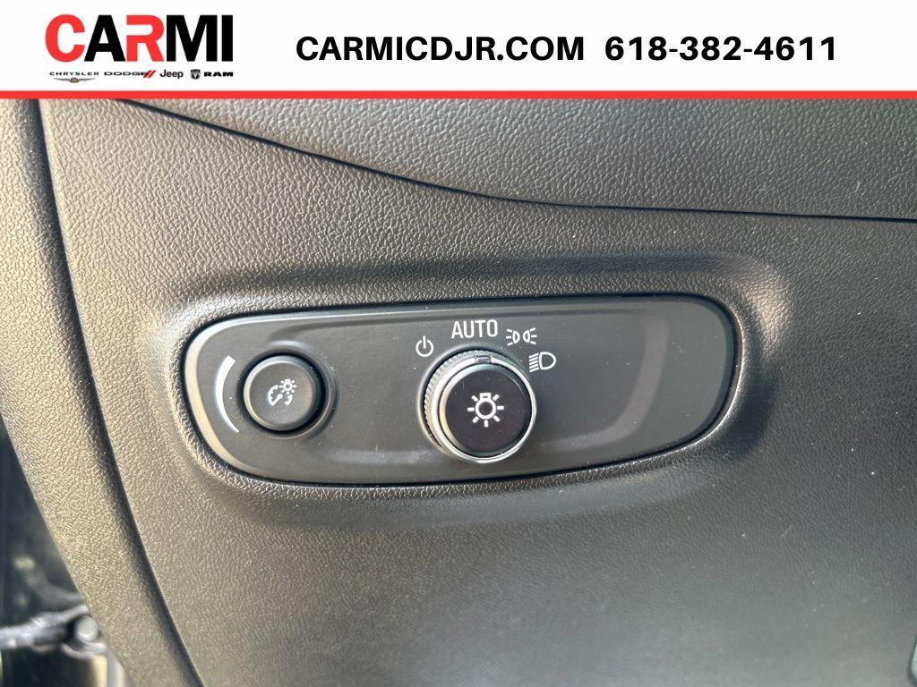 used 2020 Chevrolet Equinox car, priced at $15,995