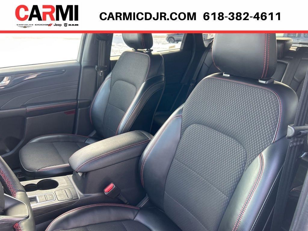 used 2024 Ford Escape car, priced at $21,495