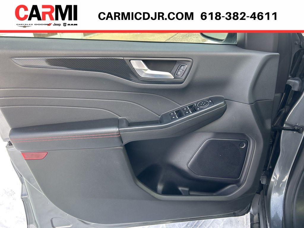 used 2024 Ford Escape car, priced at $21,495